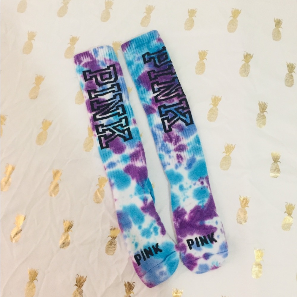 Victoria Secret tie dye socks💙